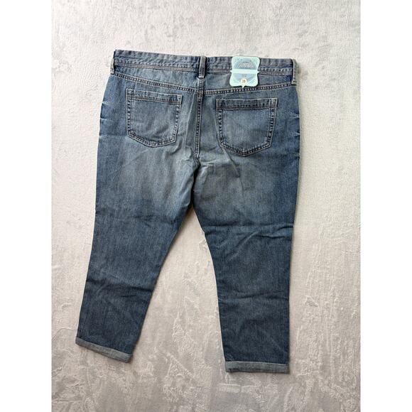 Old Navy Ultra Blue “The Diva” Relaxed Skinny Jeans – NWT – Size 16 Regular - Picture 2 of 7